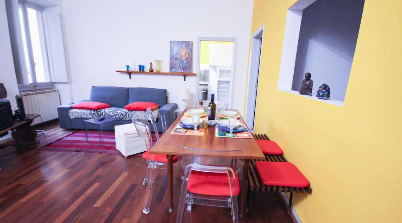 Διαμέρισμα Niccolini 6 - Cozy Flat Nearby City Center Φλωρεντία Ιταλία